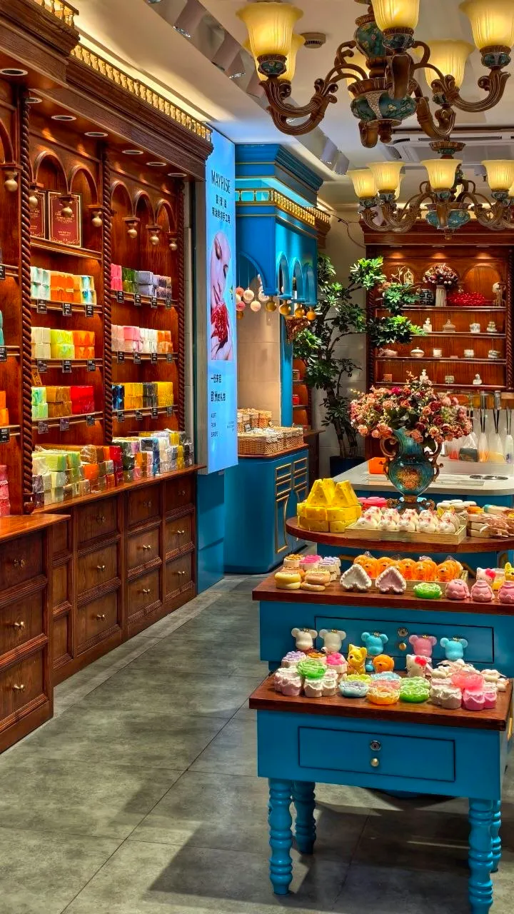 Blick in eine der vielen Boutiquen